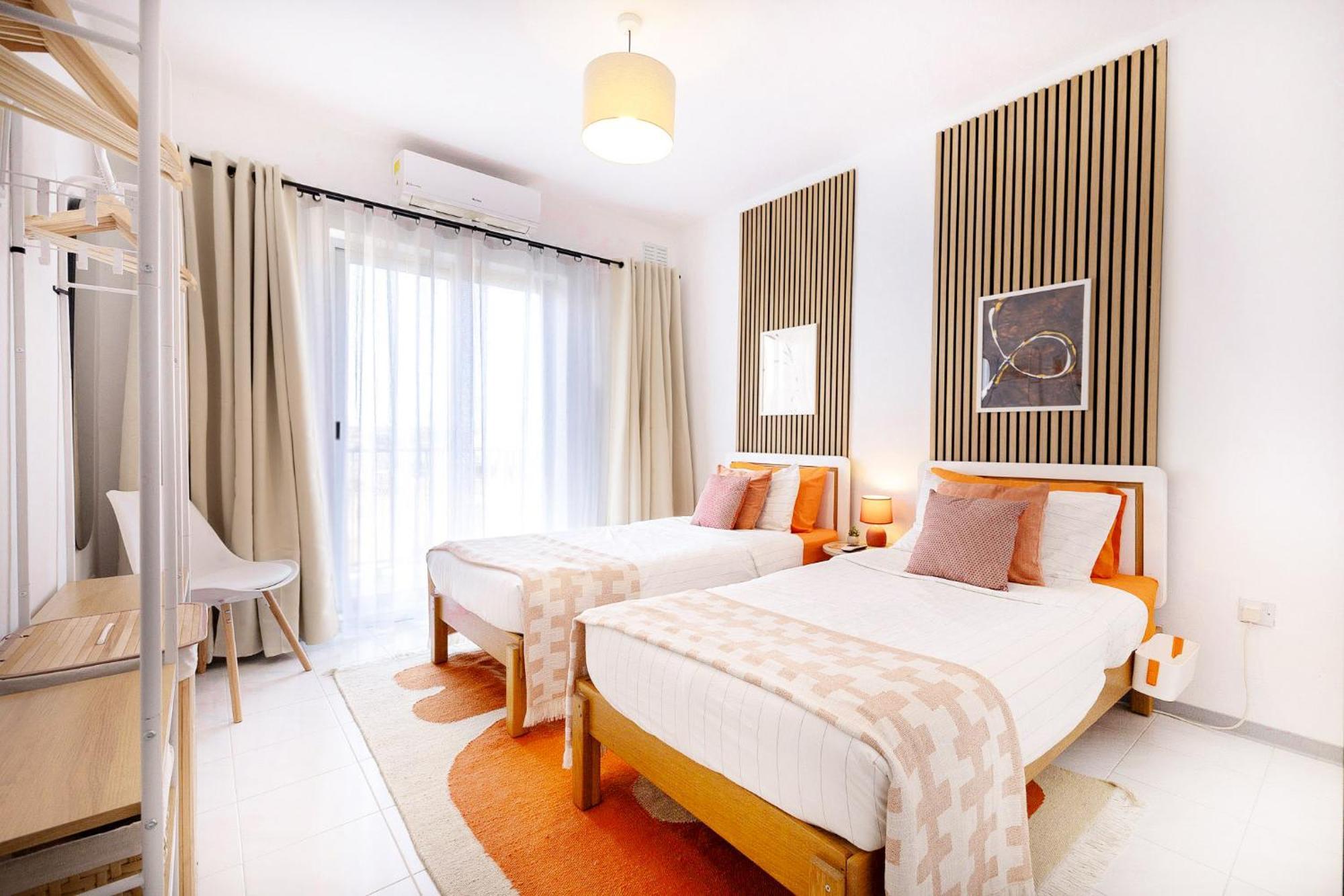 Spacious 2Br Penthouse With A Large Front-Terrace - Close To Bugibba Perched Beach เซนต์พอลส์เบย์ ภายนอก รูปภาพ